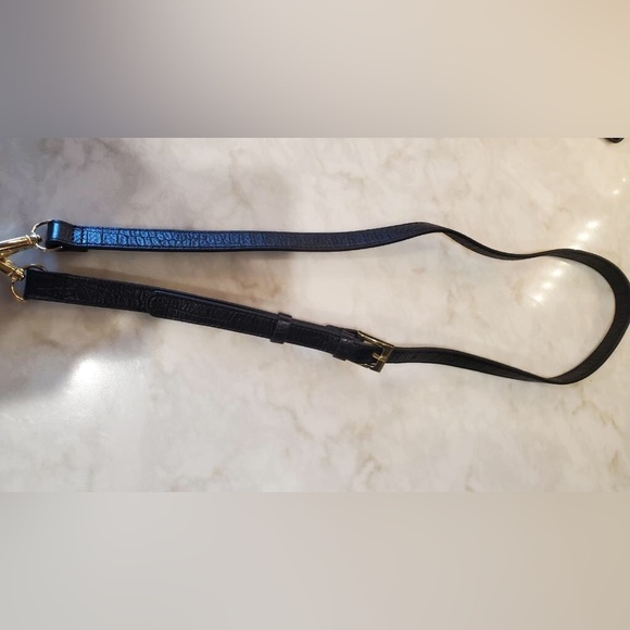 Antonio Melani crocodile embossed leather bag removable zip bag & should… - Picture 11 of 16